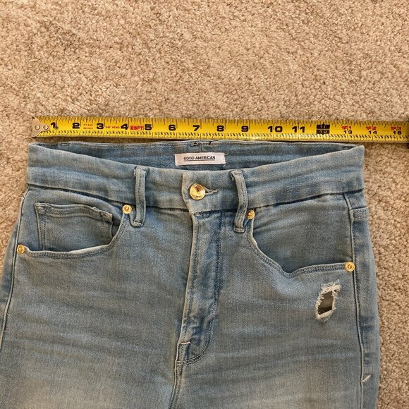 Good American Good Waist Crop Size 4/27 - Picture 7 of 15